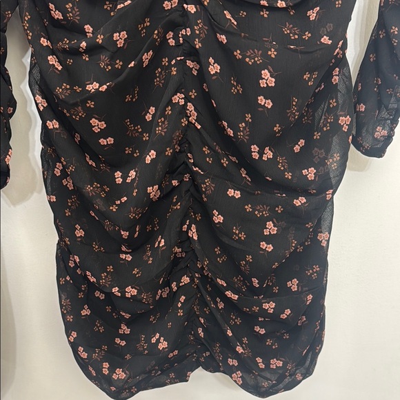 Black Floral Dresses Set - Picture 3 of 9